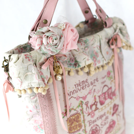 【数量限定】リストレットやバッグチャームにも★巻きバラお花シュシュ パール付:リバティプリント花柄