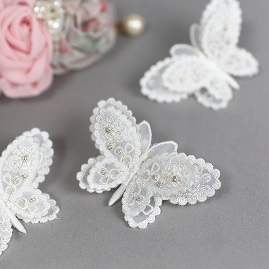キラキラ★蝶々のクリップ：ミシン刺繍の立体的な蝶々のクリップ　シュシュに組み合わせ